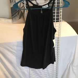 Free kisses sleeveless top